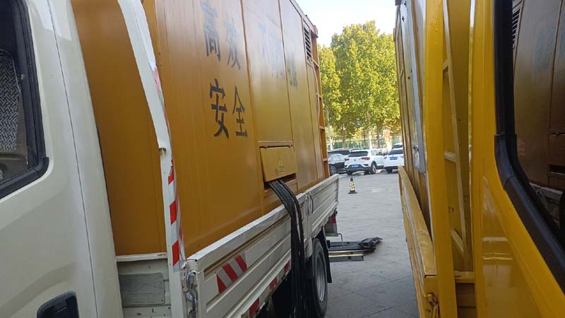 马尔康如何判断柴油发电机组和UPS电源的切换时间是否符合要求？